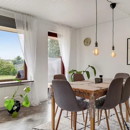 Family-friendly 3-bedroom House Near Legoland, Lalandia & Airport Billund